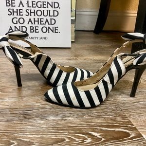J Renee black/white striped heels